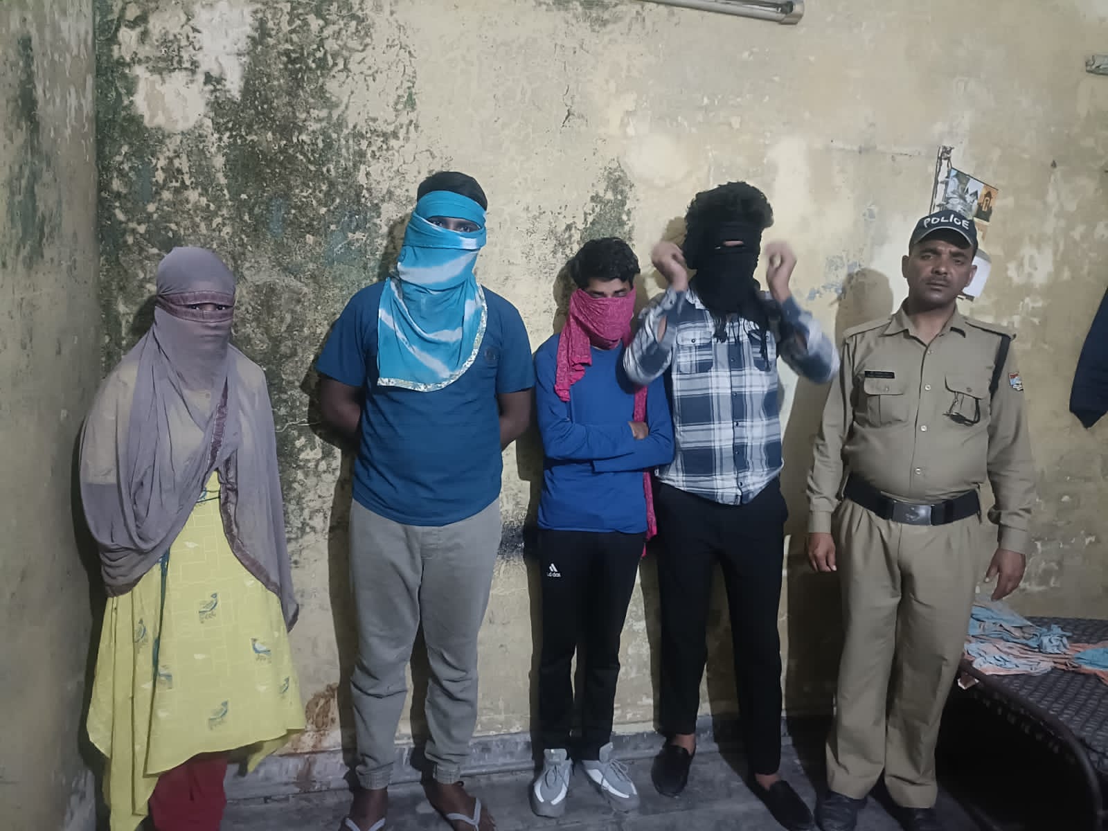किराए के फ्लैट्स पर अनैतिक देह व्यापार का धंधा चलाने वाले गिरोह का दून पुलिस ने किया पर्दाफाश