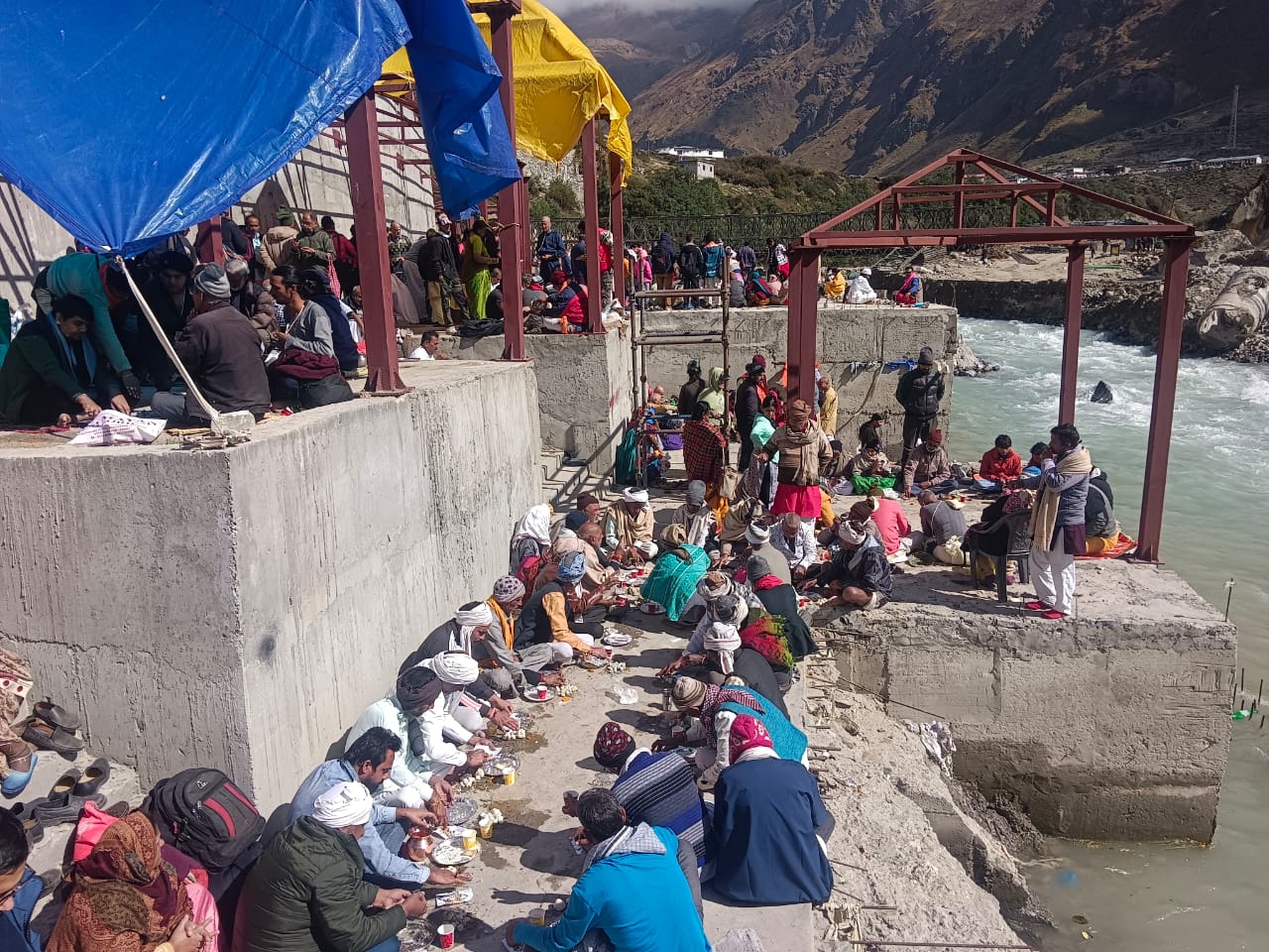 पितृ विसर्जन अमावस्या के साथ ही श्राद्ध पक्ष समाप्त हुआ