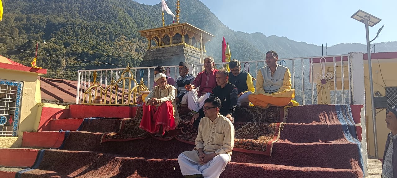 द्वितीय केदार मद्महेश्वर जी के कपाट 22 नवंबर तथा तृतीय केदार तुंगनाथ जी के कपाट 1 नवंबर को शीतकाल केलिए बंद होंगे