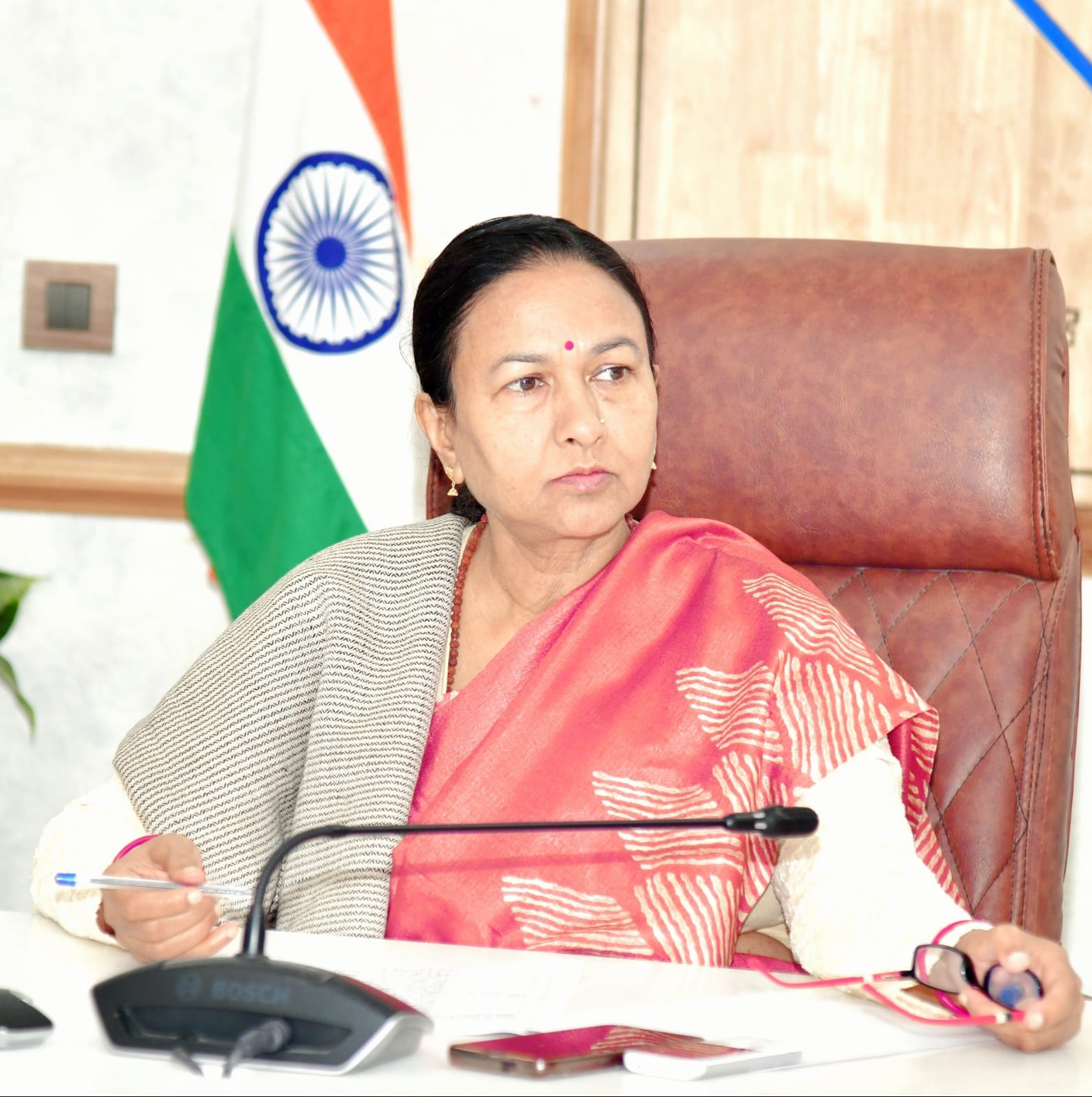 एसीएस राधा रतूड़ी ने मुख्यमंत्री की घोषणाओं के तहत किये जाने वाले कार्य शीर्ष प्राथमिकता और समयबद्धता पूरा करने के निर्देश दिए