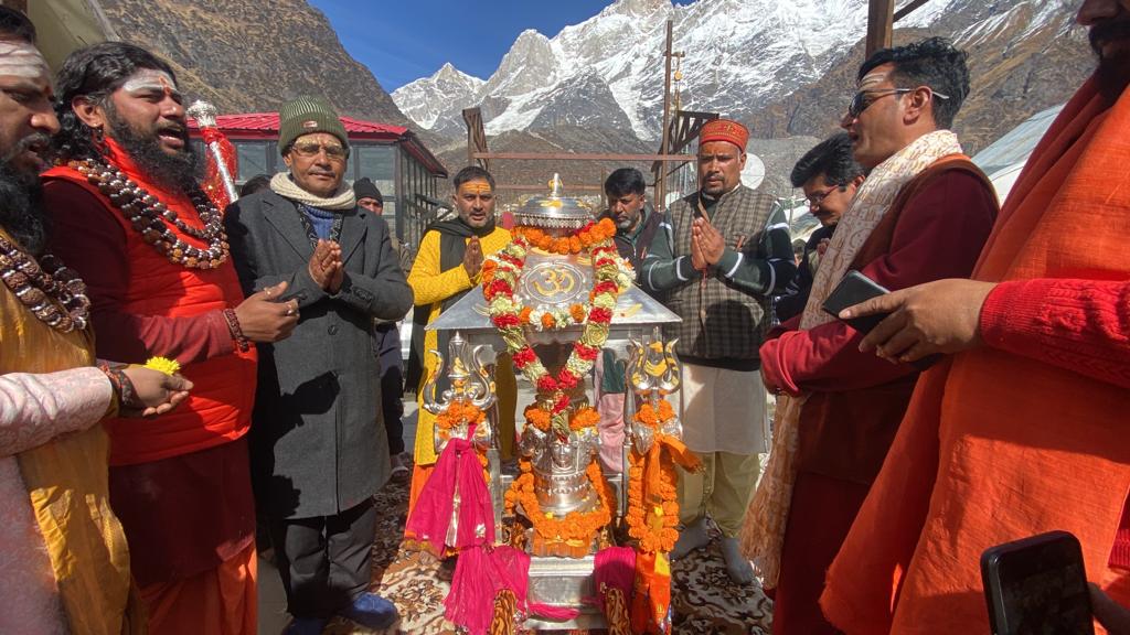 बुधवार को प्रात: श्री केदारनाथ धाम के कपाट बंद होंगे