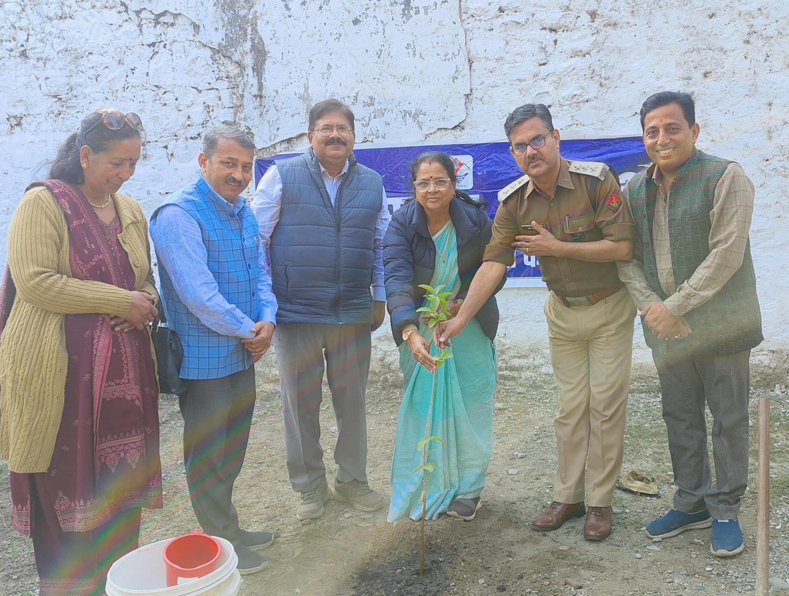राज्य महिला आयोग की अध्यक्ष कुसुम कण्डवाल ने अपने कुमाऊं दौरे के दौरान उप कारागार हल्द्वानी का किया निरीक्षण