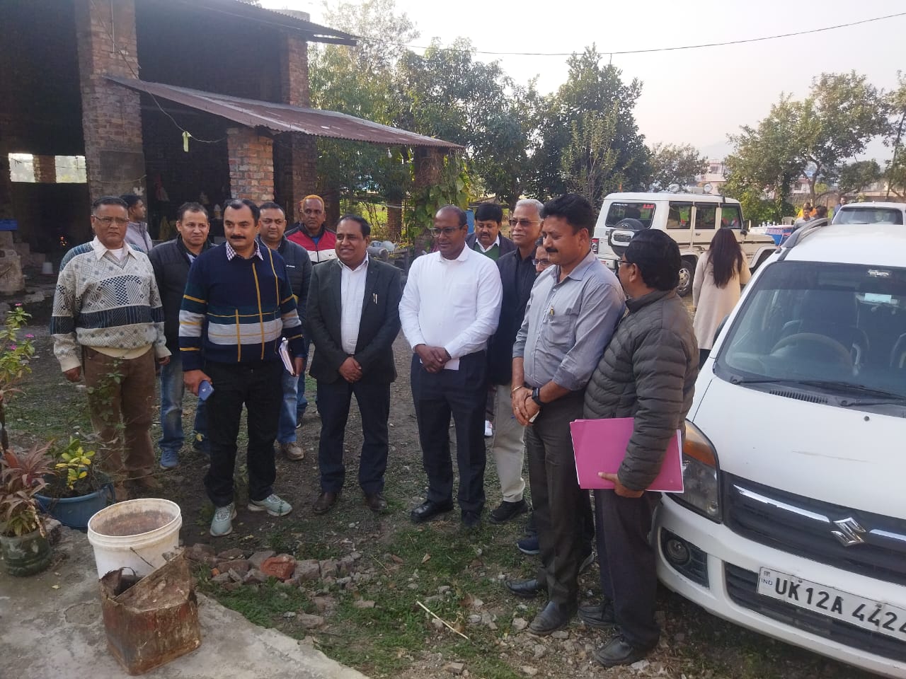 सचिव उत्तराखंड शासन ने कोटद्वार में किया सहकारिता विभाग, मत्स्य विभाग और डेयरी विभाग के योजनाओं का स्थलीय निरीक्षण