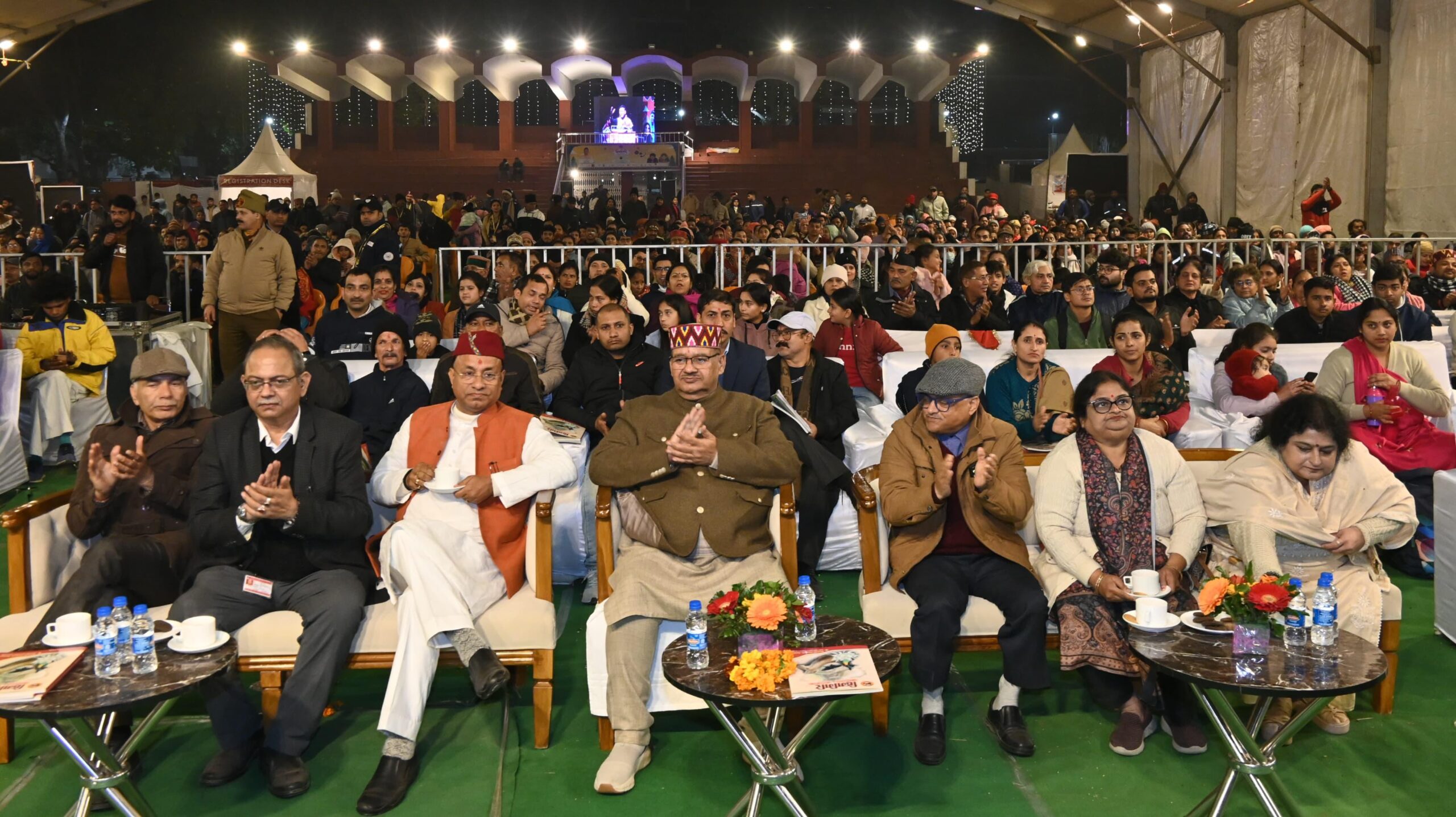  हिमगिरि सोसाइटी द्वारा आयोजित ‘हिमगिरी महोत्सव-2024 कार्यक्रम को संबोधित करते कैबिनेट मंत्री गणेश जोशी