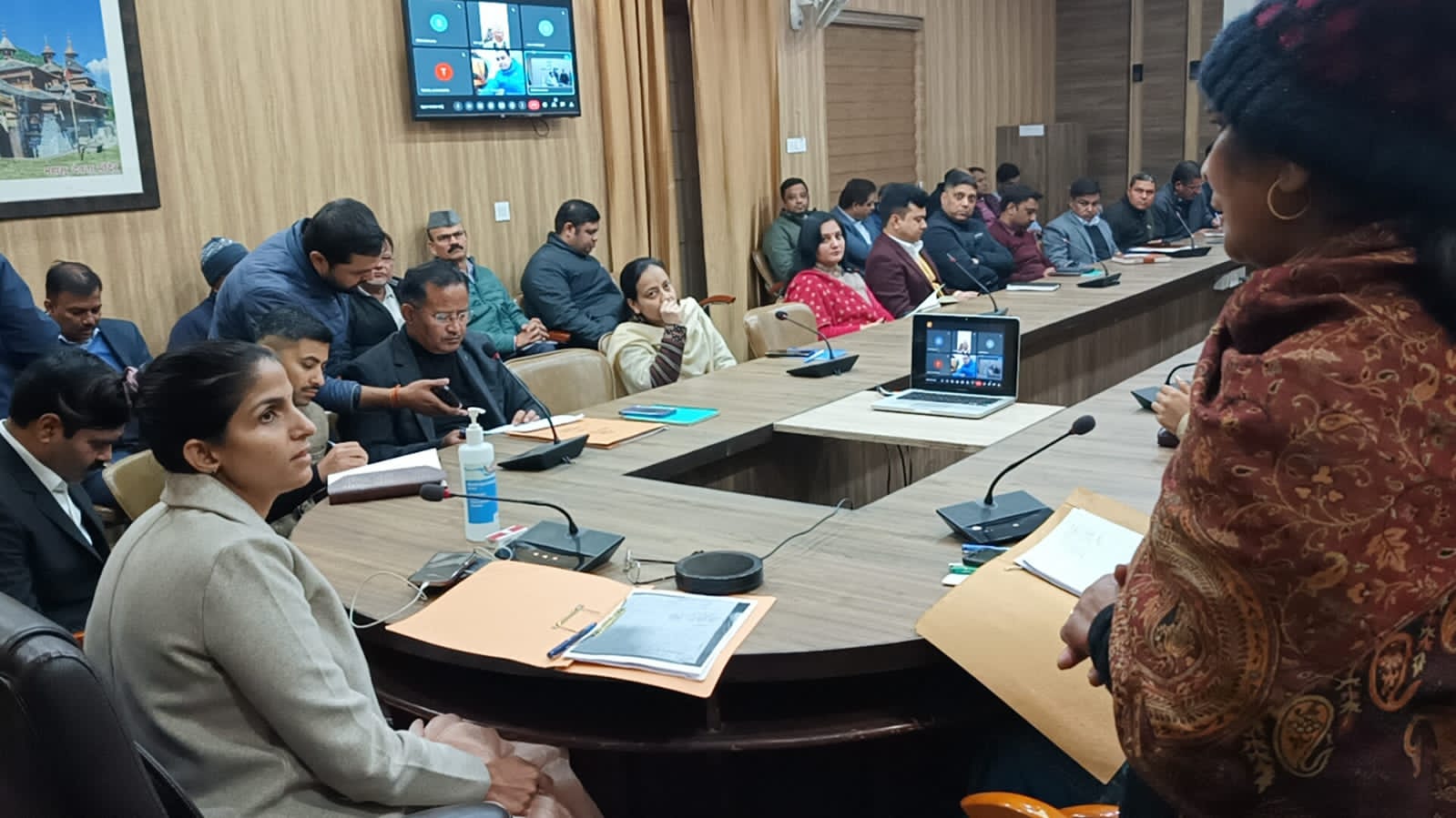 जनसुनवाई में आज आईं 120 शिकायतें, अधिकतर शिकायतें भूमि से सम्बन्धित