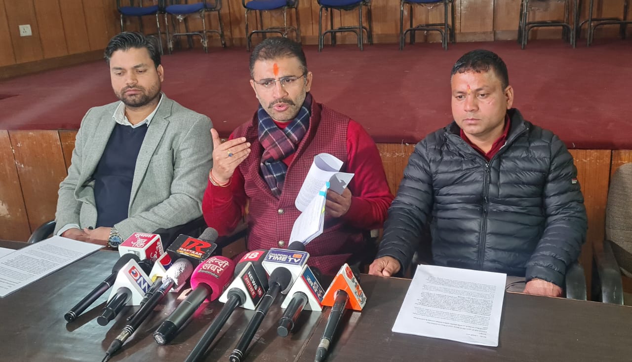 आबकारी विभाग के टेंडर से 150 करोड़ प्रतिबंधित प्लास्टिक होलोग्राम उत्तराखंड के पर्यावरण में जहर घोलेंगे
