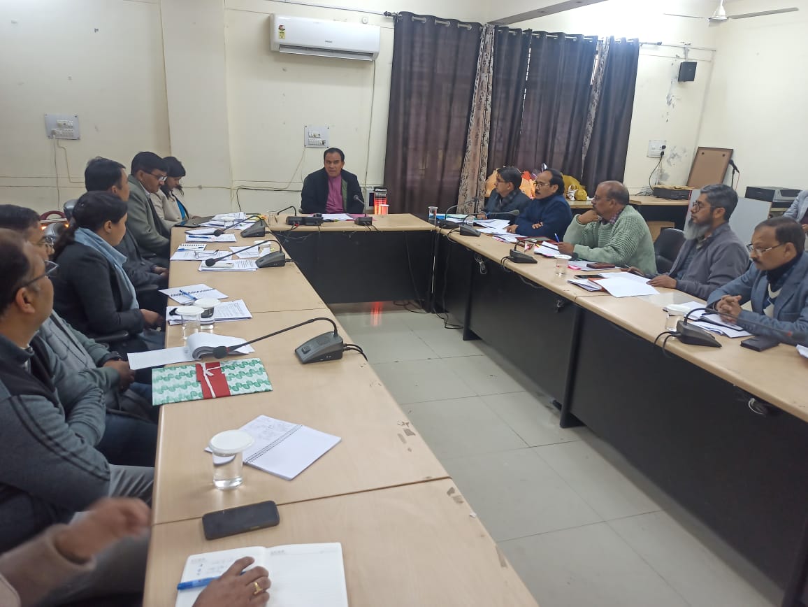 शिक्षा विभाग में दस हजार पदों पर होगी भर्तीः डॉ. धन सिंह रावत