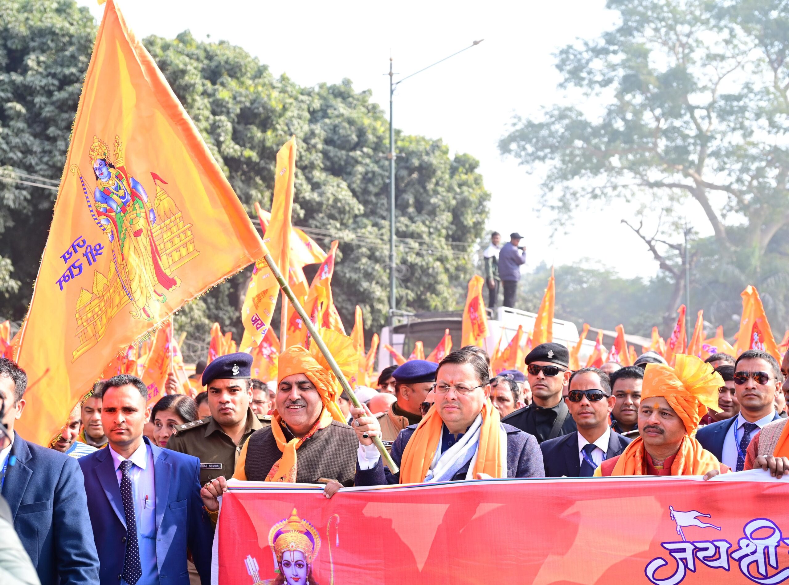 मुख्यमंत्री पुष्कर सिंह धामी ने “राम राज्य शोभायात्रा“ कार्यक्रम में किया प्रतिभाग