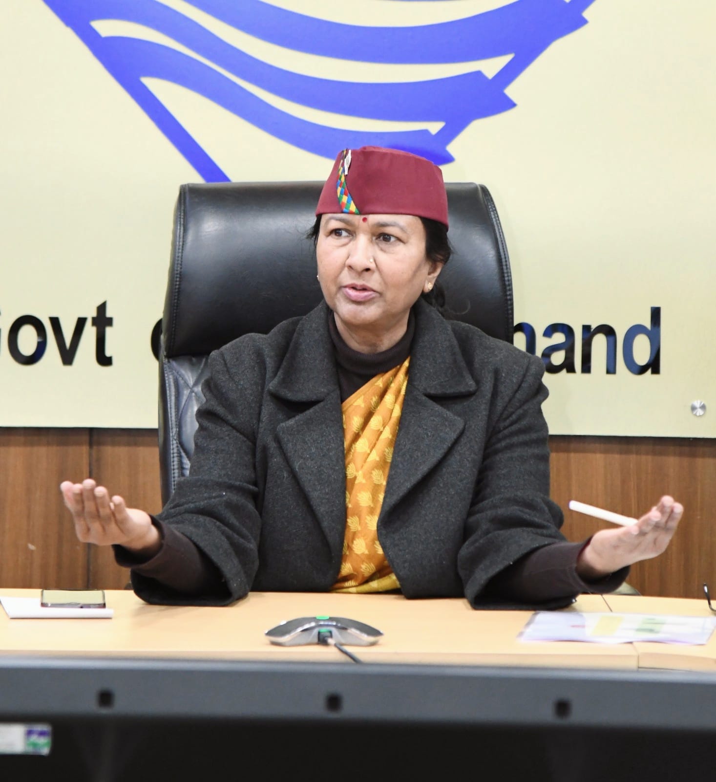 नवनियुक्त मुख्य सचिव राधा रतूड़ी ने अपनी पहली बैठक में राज्य में गर्भवती महिलाओं की चुनौतियों एवं समस्याओं की समीक्षा की