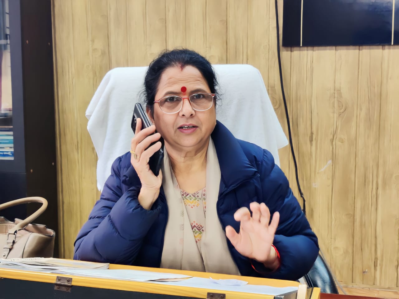किशोरियों के साथ किया गलत तो महिला आयोग हुआ सख्त पुलिस अधिकारियों को दिए निर्देश