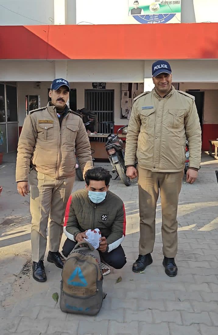 51 पव्वे देशी शराब के साथ 1 शराब तस्कर को ज्वालापुर पुलिस ने किया गिरफतार