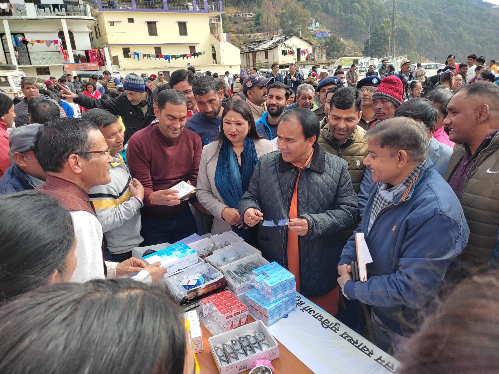 डा. धन सिंह रावत ने किया कई योजनाओं का लोकार्पण व शिलान्यास