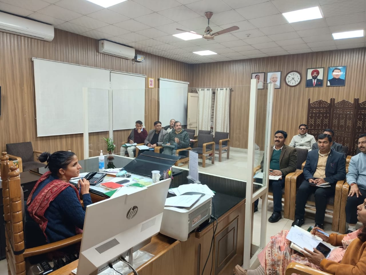 देहरादून : DM देहरादून हुई सख्त, इन विभागों के खिलाफ प्राथमिकी दर्ज करने के निर्देश