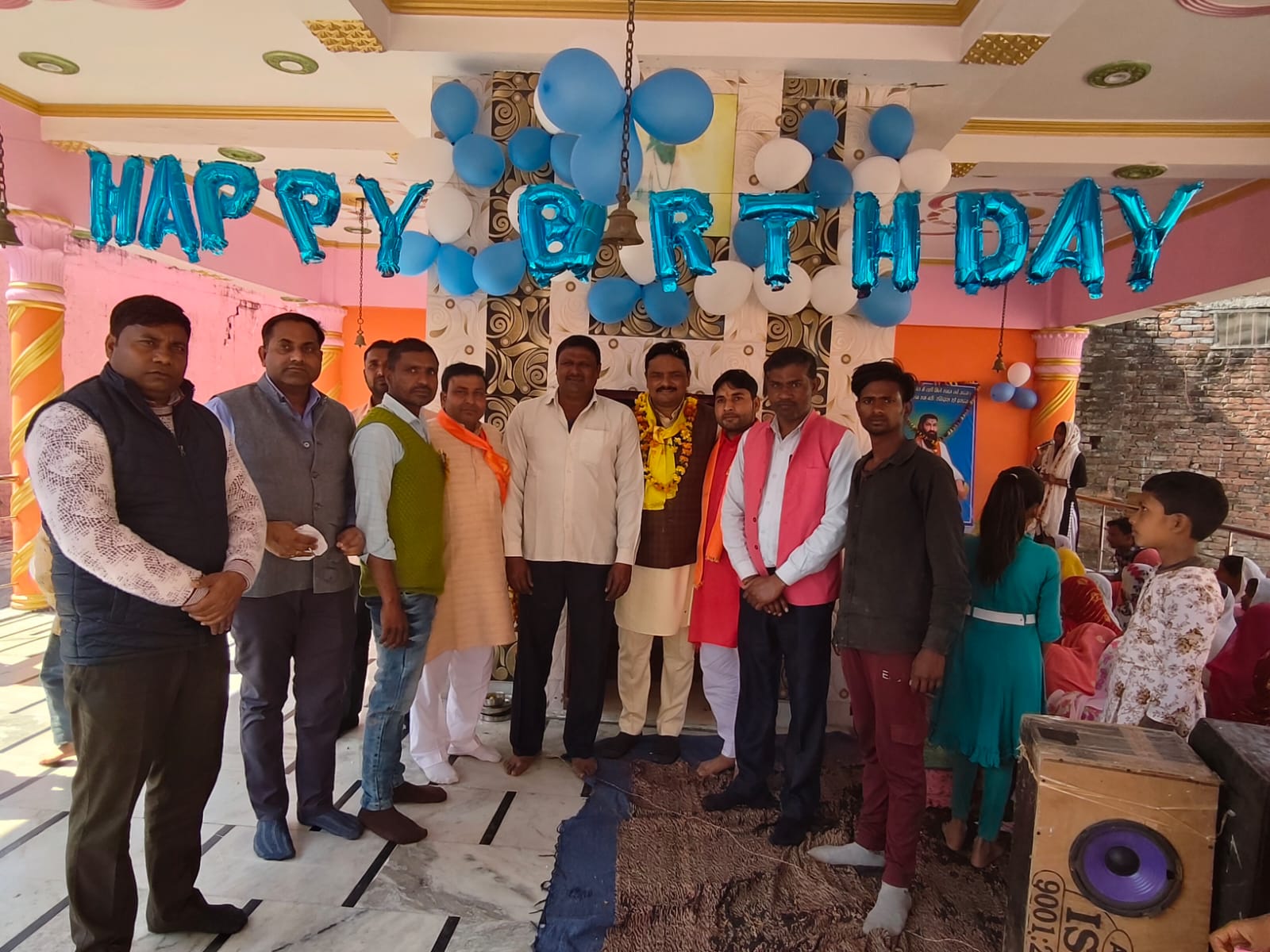 संत शिरोमणि गुरु रविदास महाराज की जय मोलना में पूर्व राज्य मंत्री सुबोध राकेश ने फिता काटकर शोभायात्रा का किया शुभारंभ....