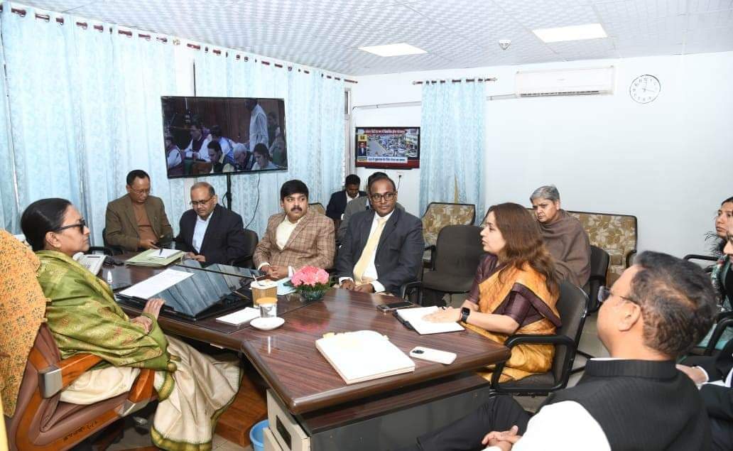 CS राधा रतूड़ी ने दिए मंडुआ, झंगोरा व चौलाई का उत्पादन बढ़ाने के निर्देश 