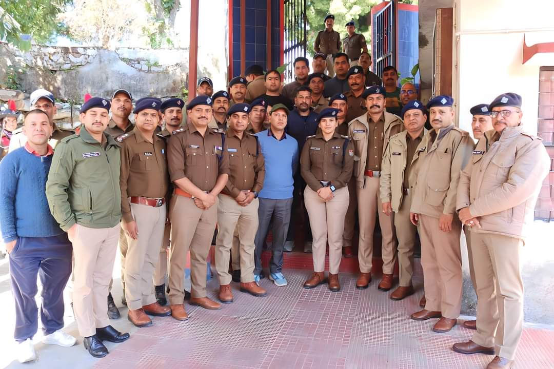 ट्रांसफर : IPS रेखा यादव को चमोली पुलिस ने दी भावभीनी विदाई
