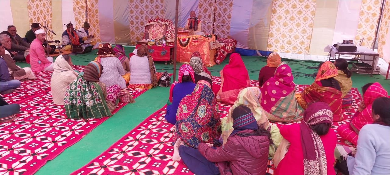 नवरात्रि के उपलक्ष्य में बीकेटीसी की ओर से जोशीमठ में श्रीमद देवीभागवत कथा यज्ञ