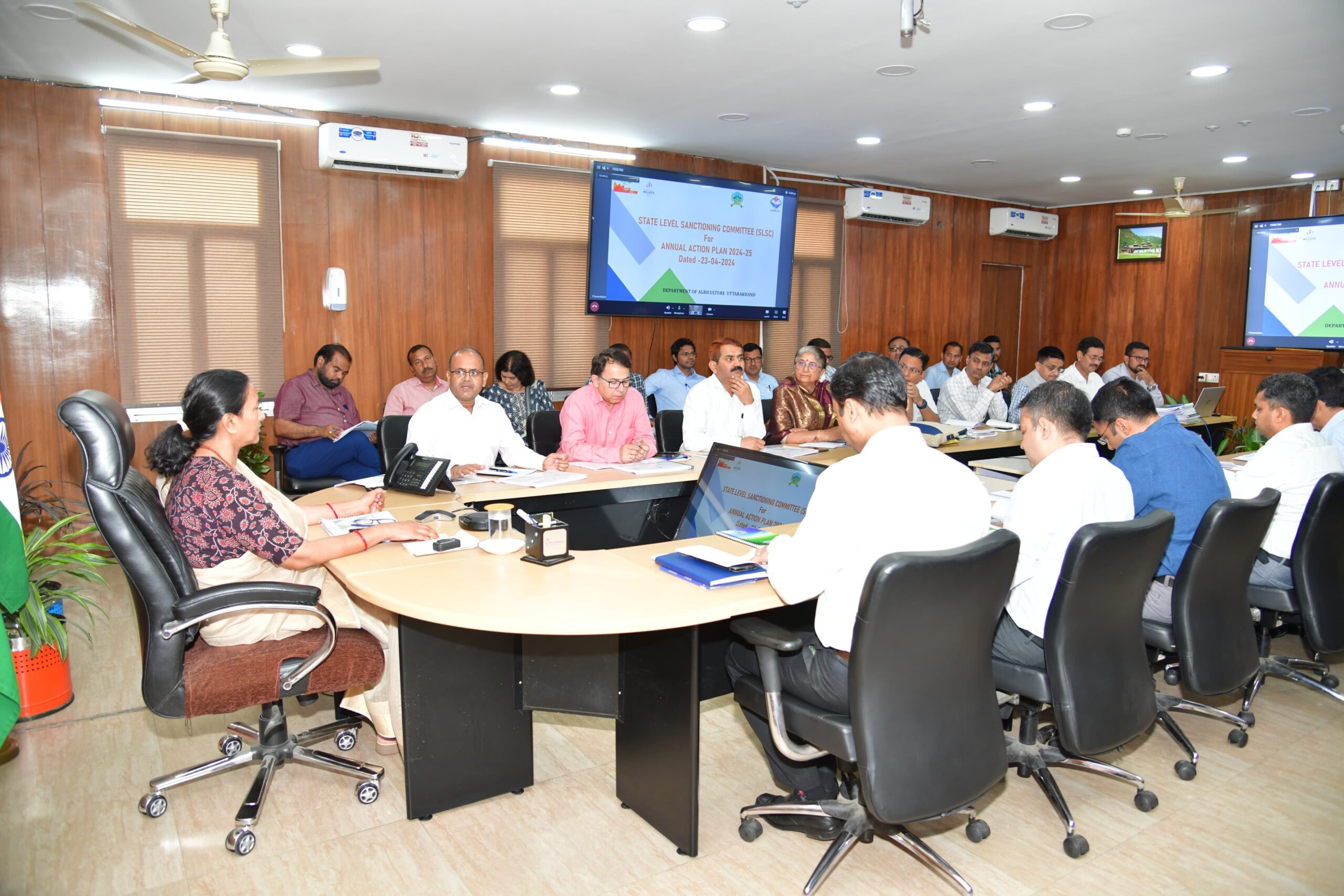 मुख्य सचिव राधा रतूड़ी की अध्यक्षता में राज्य स्तरीय अनुमोदन समिति की बैठक हुई संपन्न