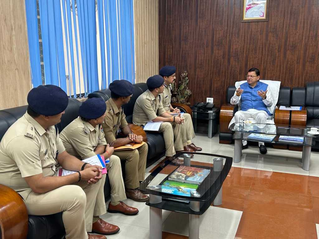 मुख्यमंत्री धामी ने की ऊधम सिंह नगर जनपद की कानून व्यवस्था की स्थिति की समीक्षा, दिए निर्देश