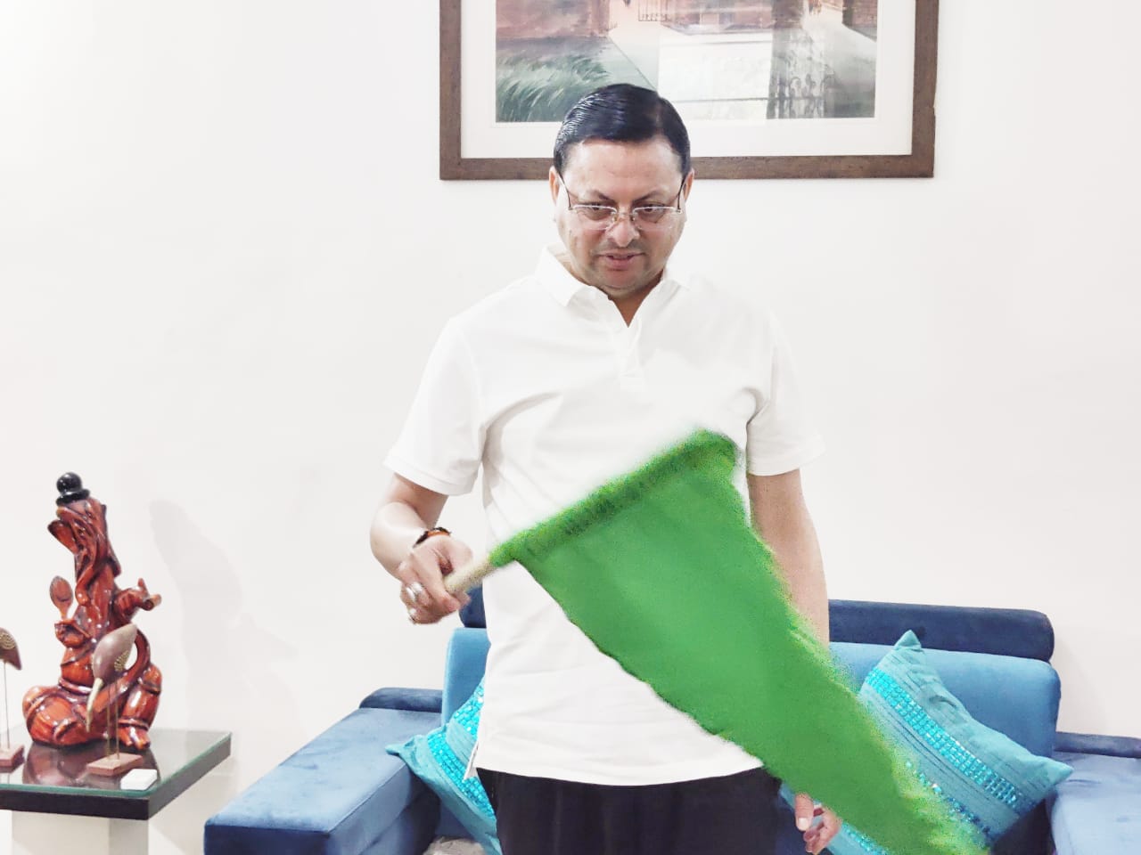एक महीने तक वनग्नि पर निगरानी रखने के लिए सीएम ने दिए निर्देश