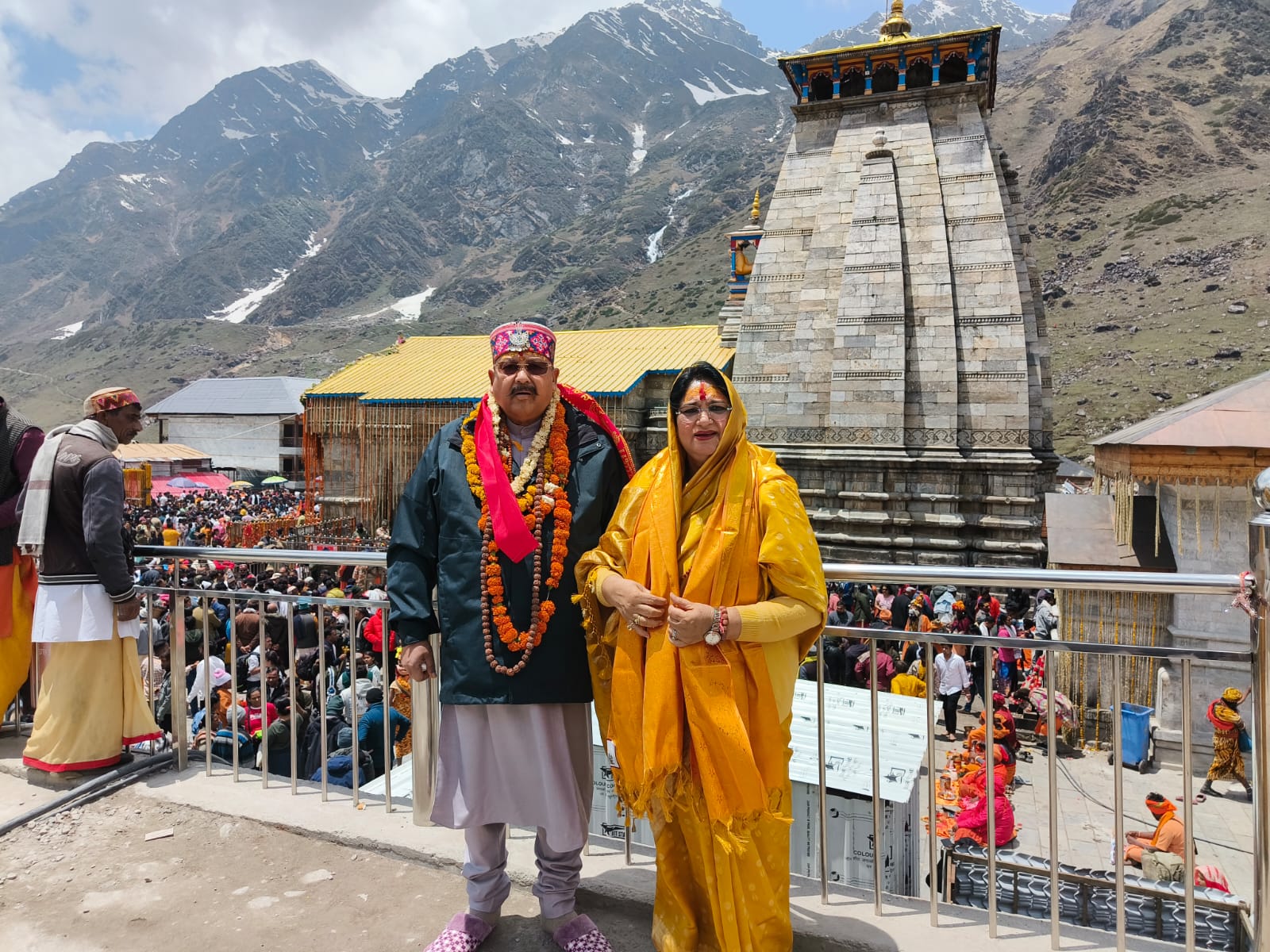 बाबा केदारनाथ के दर्शन को पहुचे पर्यटन- धर्मस्व सिंचाई लोकनिर्माण मंत्री सतपाल महाराज