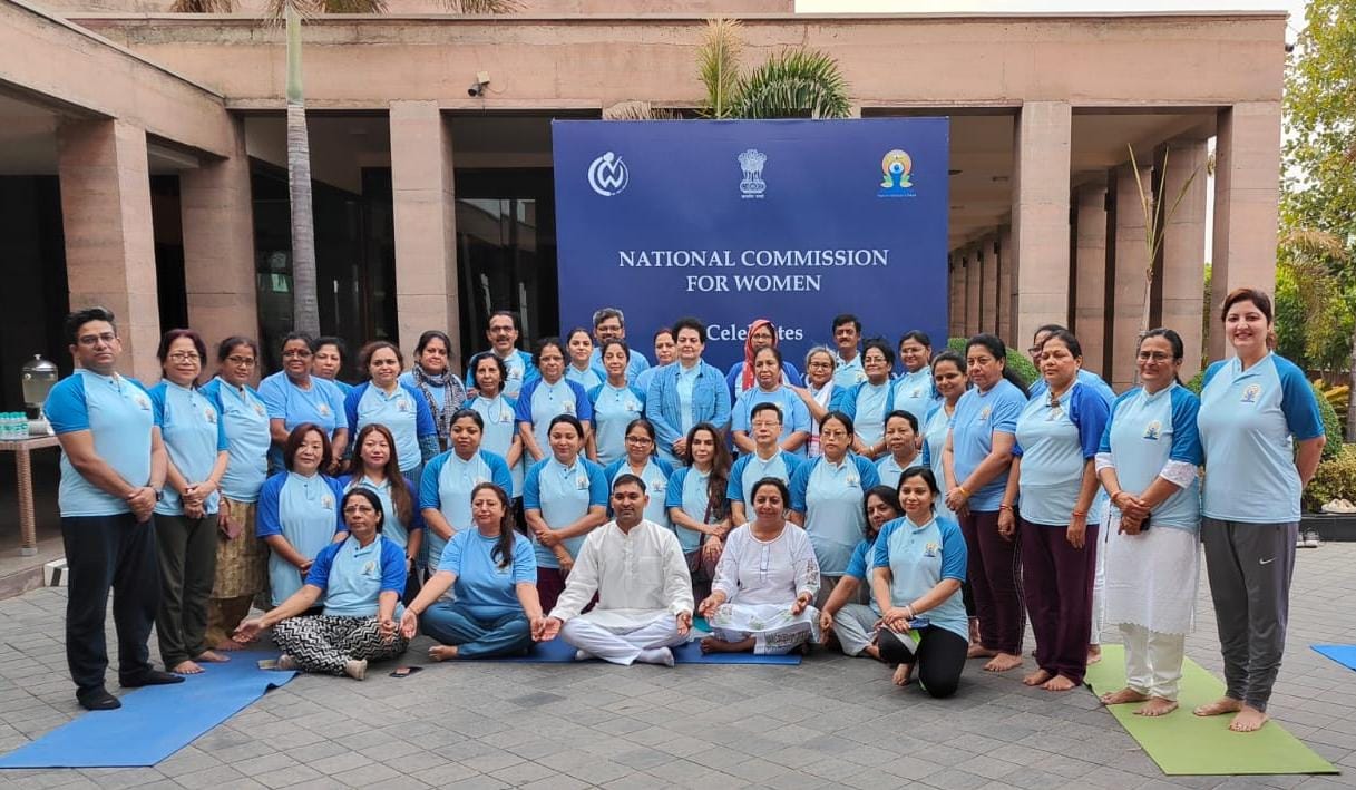 उत्तराखंड राज्य महिला आयोग की अध्यक्ष ने फरीदाबाद हरियाणा में आयोजित दो दिवसीय संवाददात्मक बैठक में किया प्रतिभाग