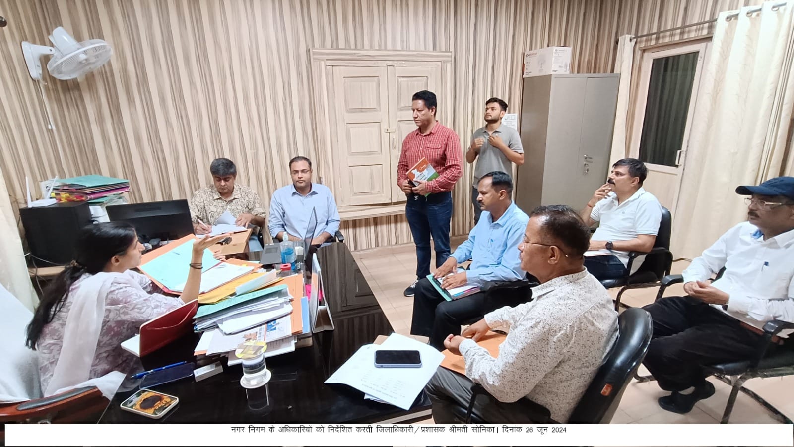 DM सोनिका ने नगर निगम परिसर का किया औचक निरीक्षण, दिए निर्देश..