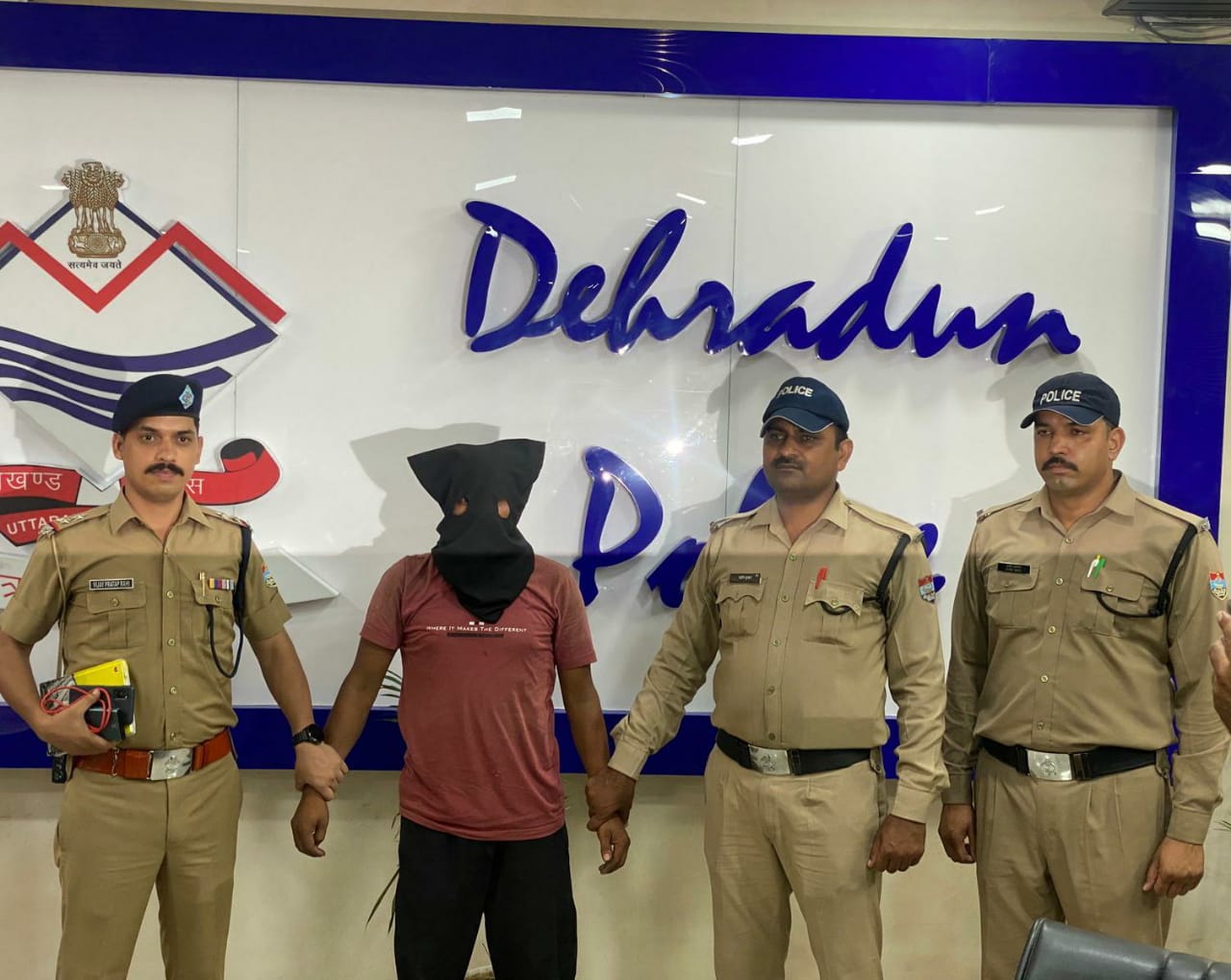 पटेलनगर क्षेत्र में हुए तिहरे हत्याकांड का दून पुलिस ने किया खुलासा