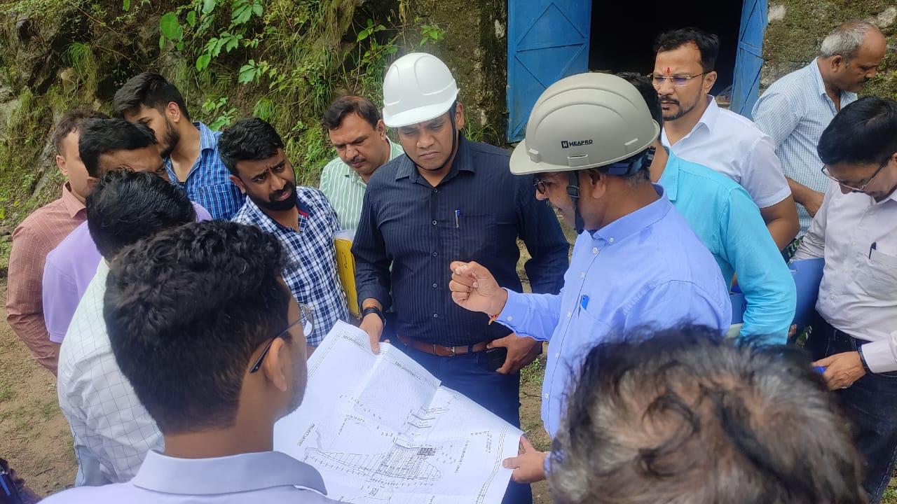 Big news: सचिव सिंचाई डॉ आर. राजेश कुमार ने जमरानी बांध परियोजना का किया स्थलीय निरीक्षण