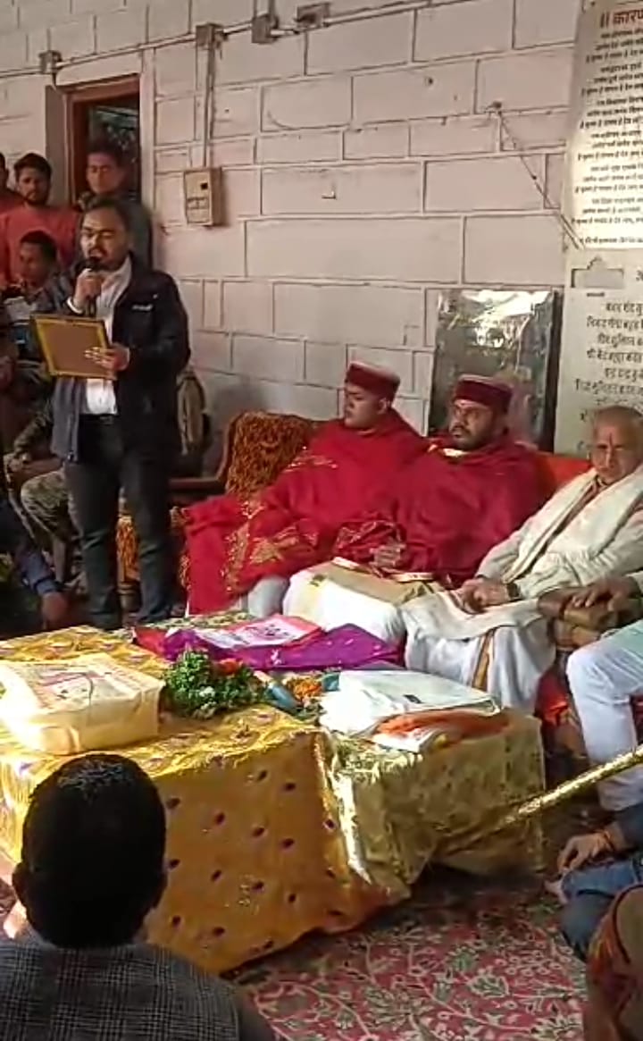 अमरनाथ नंबूदरी बने श्री बदरीनाथ धाम के प्रभारी रावल निवर्तमान रावल ईश्वर प्रसाद नंबूदरी को भावभीनी विदाई समारोह में बीकेटीसी मुख्य कार्याधिकारी योगेंद्र सिंह ने सौंपा अभिनंदन पत्र   