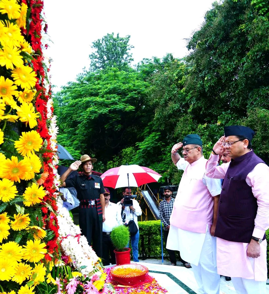 कारगिल विजय दिवस पर सीएम धामी ने शहीदों के परिजनों के लिए की बड़ी घोषणाएं..