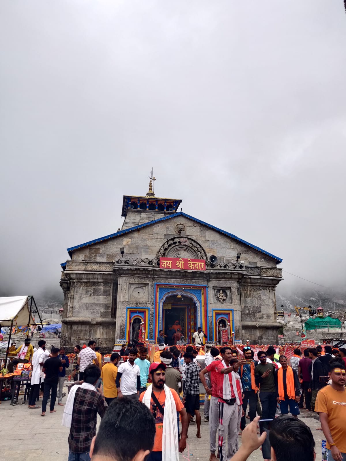 90 तीर्थयात्रियों जाला-चौमासी पैदल मार्ग से कालीमठ की तरफ रवाना किया गया साथ ही भंडारा आयोजित किया गया