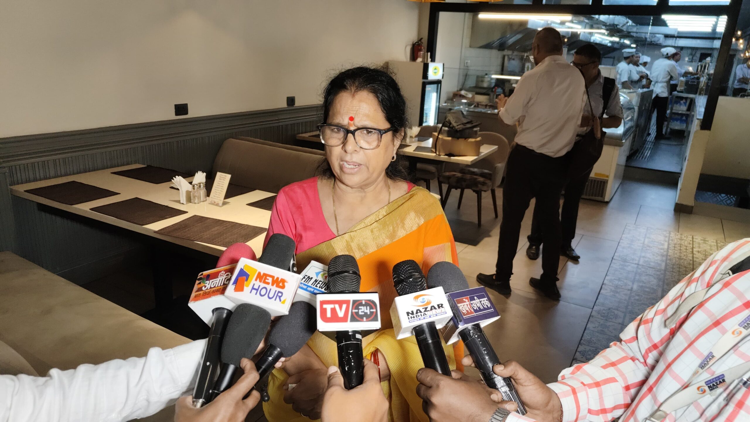 बाथरूम में कैमरा छिपाकर वीडियो बनाने के अपराधी के विरुद्ध होगी कड़ी कार्रवाई, मामले में महिला आयोग की अध्यक्ष ने लिया संज्ञान