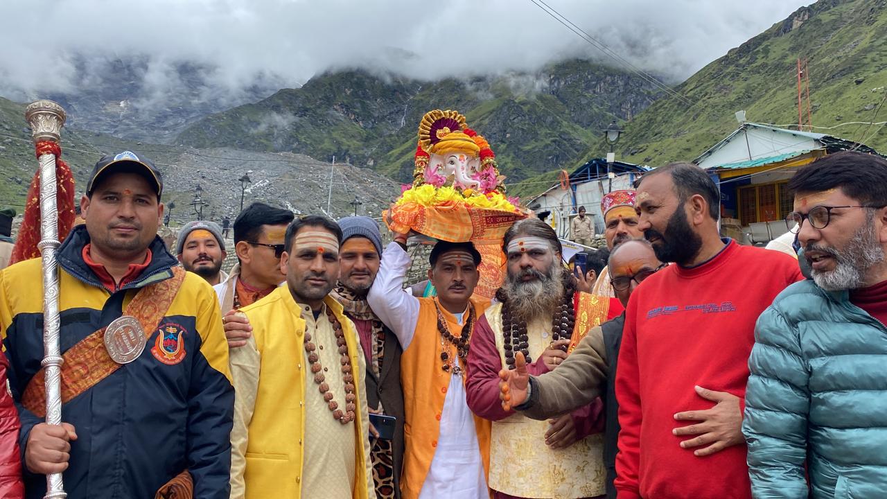 मंदिर समिति द्वारा श्री बदरीनाथ – केदारनाथ धाम में श्री गणेश चतुर्थी का पर्व धूमधाम से मनाया