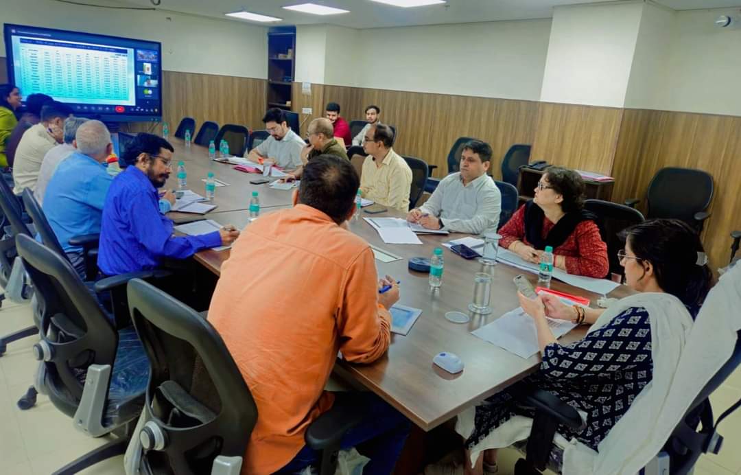जिला सहकारी बैंक दीर्घकालीन और मध्यकालीन ऋण लक्ष्य के तहत बांटे : रजिस्ट्रार