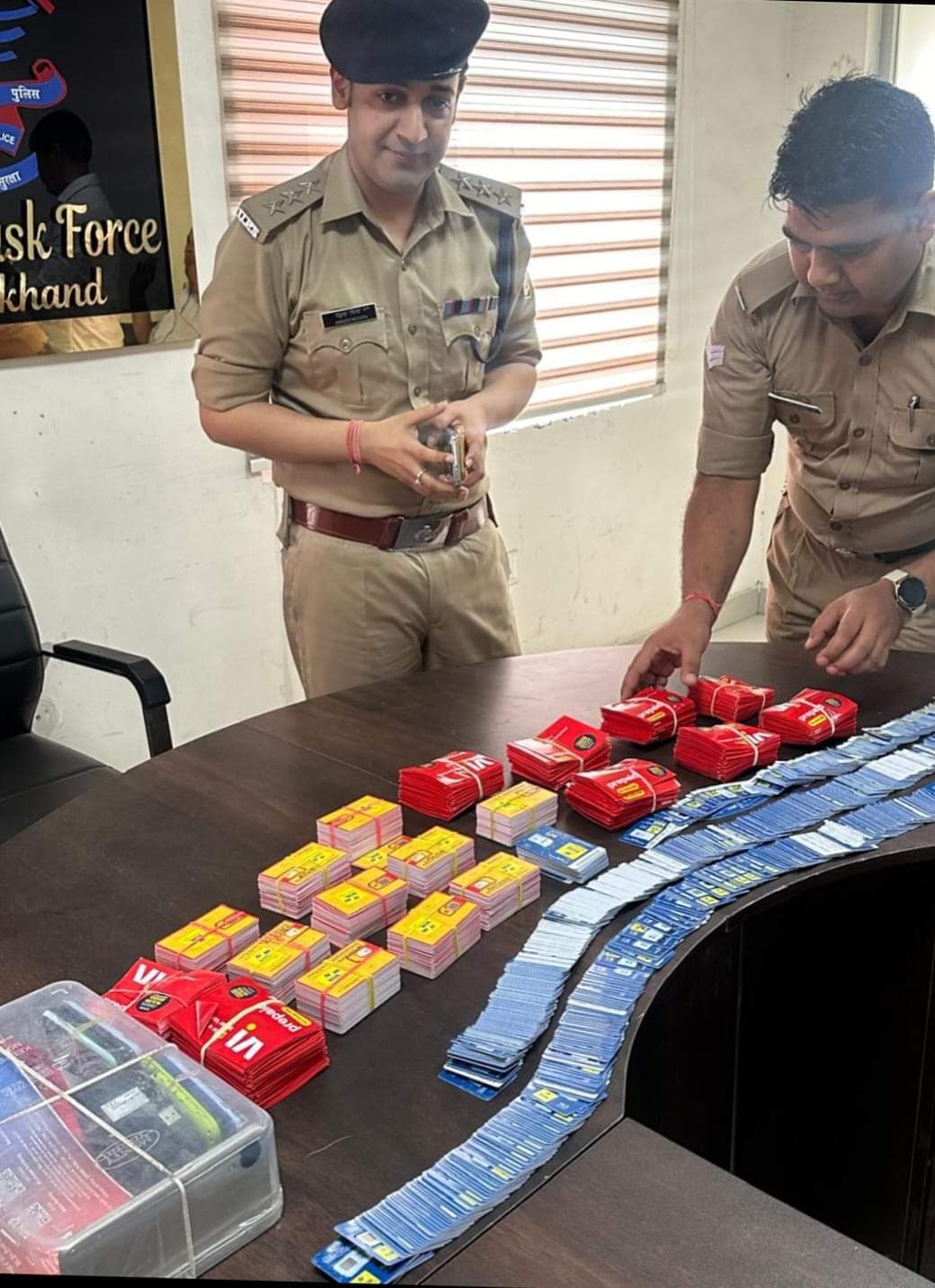 उत्तराखंड पुलिस और I4C, गृह मंत्रालय ने मिलकर दक्षिण एशिया में सिम कार्ड भेजने वाले सिम कार्टेल का किया गया भंडाफोड़..