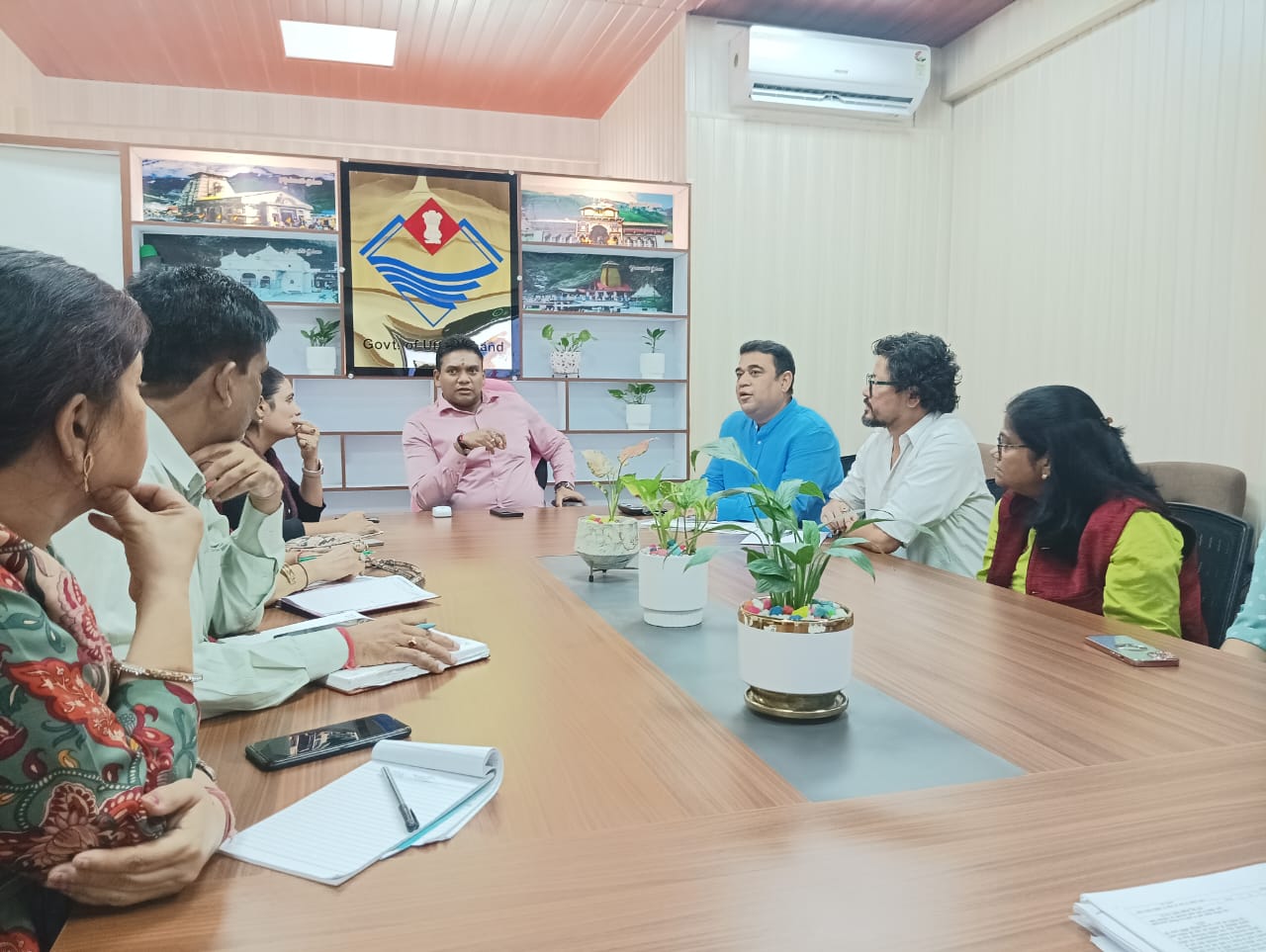 पहाड़ों में तैनात विशेषज्ञ चिकित्सकों को दिया जायेगा 50 प्रतिशत प्रोत्साहन भत्ता -डॉ आर राजेश कुमार..