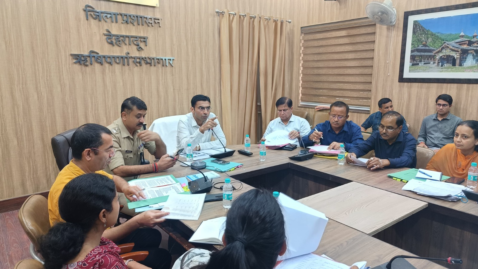 सरकारी भूमि के अतिक्रमण पर डीएम गंभीर, प्रत्येक सप्ताह करेंगे मॉनिटिरिंग..