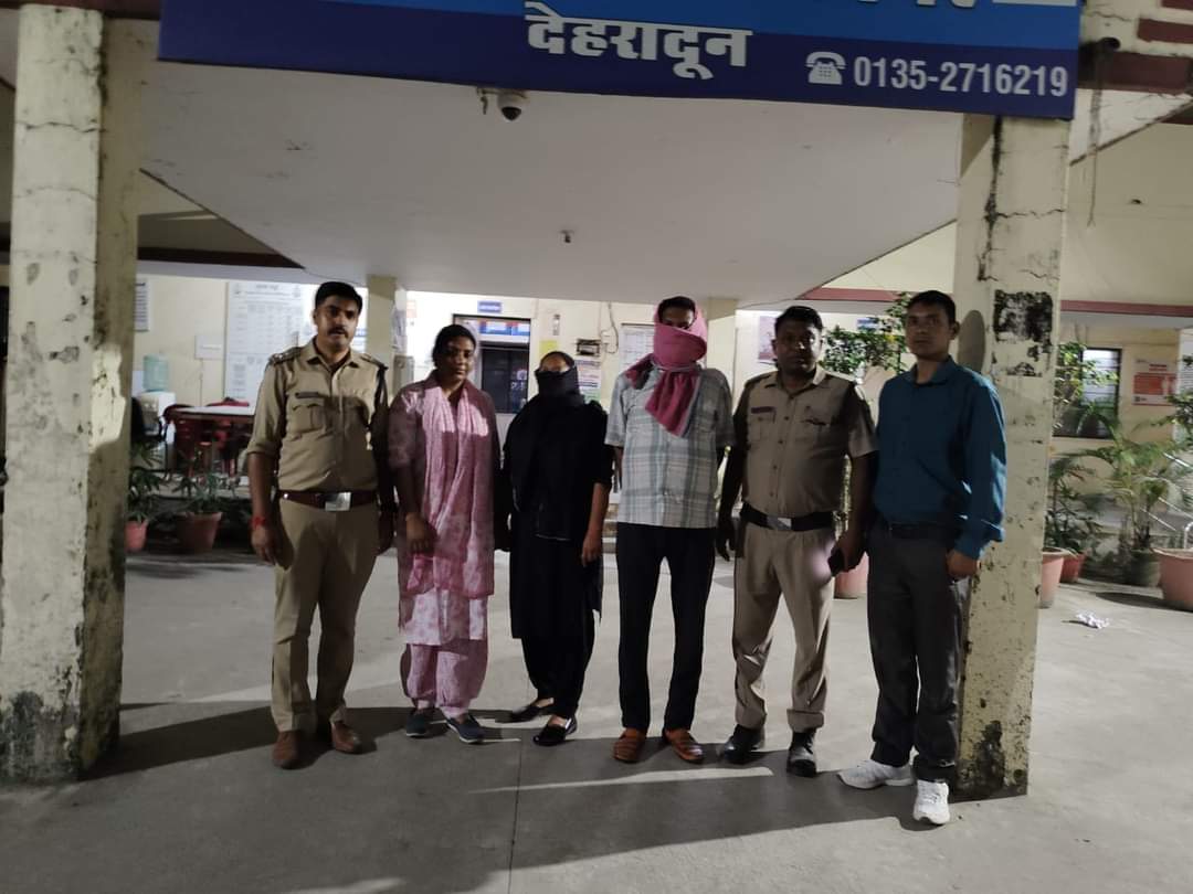 नाबालिक बच्चो के सौदागर आए दून पुलिस की गिरफ्त में..