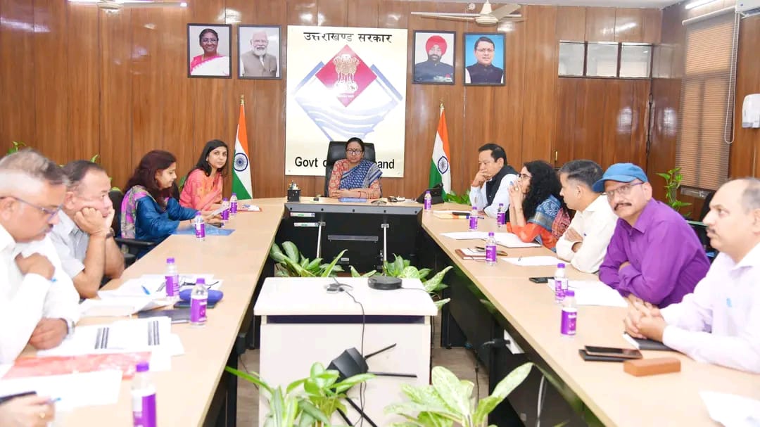 CS रतूड़ी की अध्यक्षता में उत्तराखण्ड स्वास्थ्य एवं परिवार कल्याण समिति की 12वीं गवर्निंग बाॅडी की बैठक