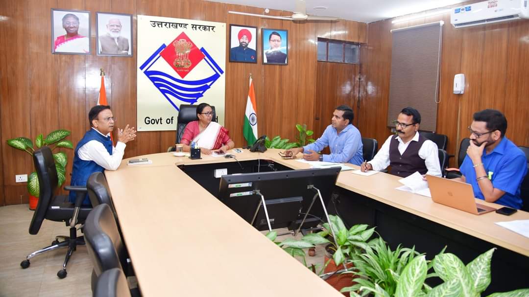भू कानून उल्लंघन पर कड़ी कार्रवाई: मुख्य सचिव राधा रतूड़ी