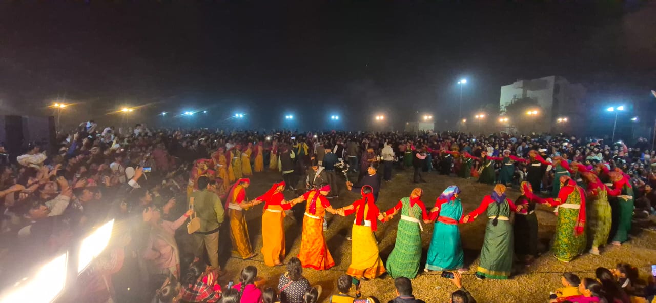दून विश्वविद्यालय में हुआ ईगास का भव्य आयोजन