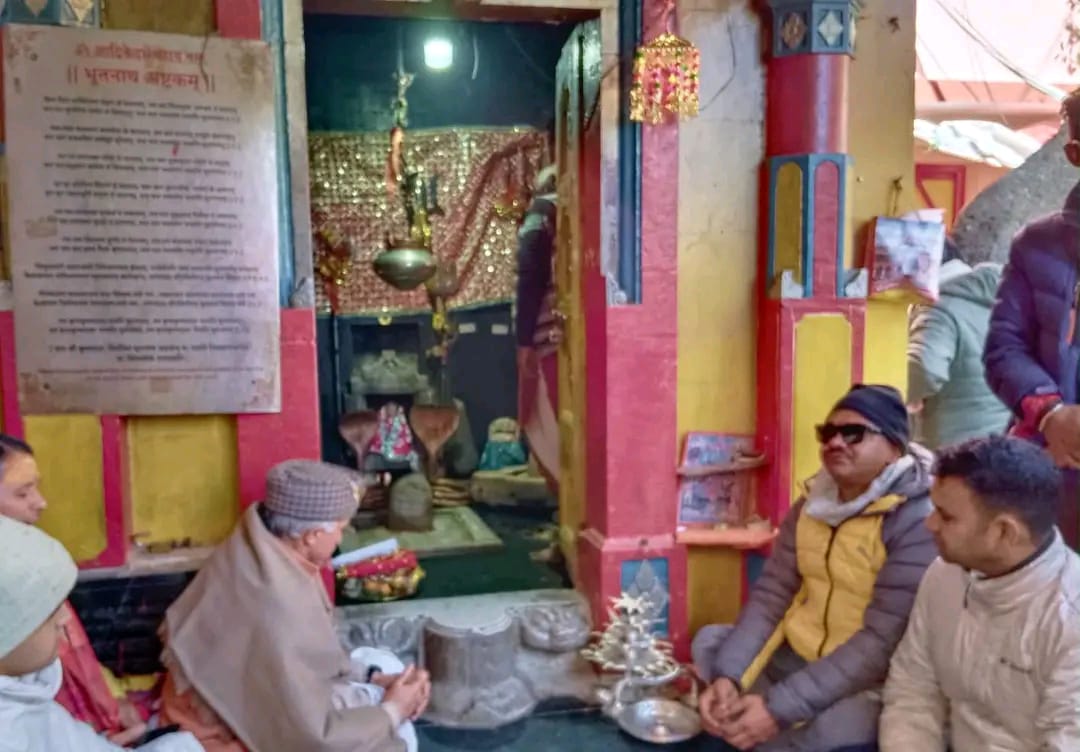 श्री बदरीनाथ धाम में शीतकालीन बंदी की प्रक्रिया शुरू, आदि केदारेश्वर और शंकराचार्य मंदिर के कपाट विधि-विधान से बंद..