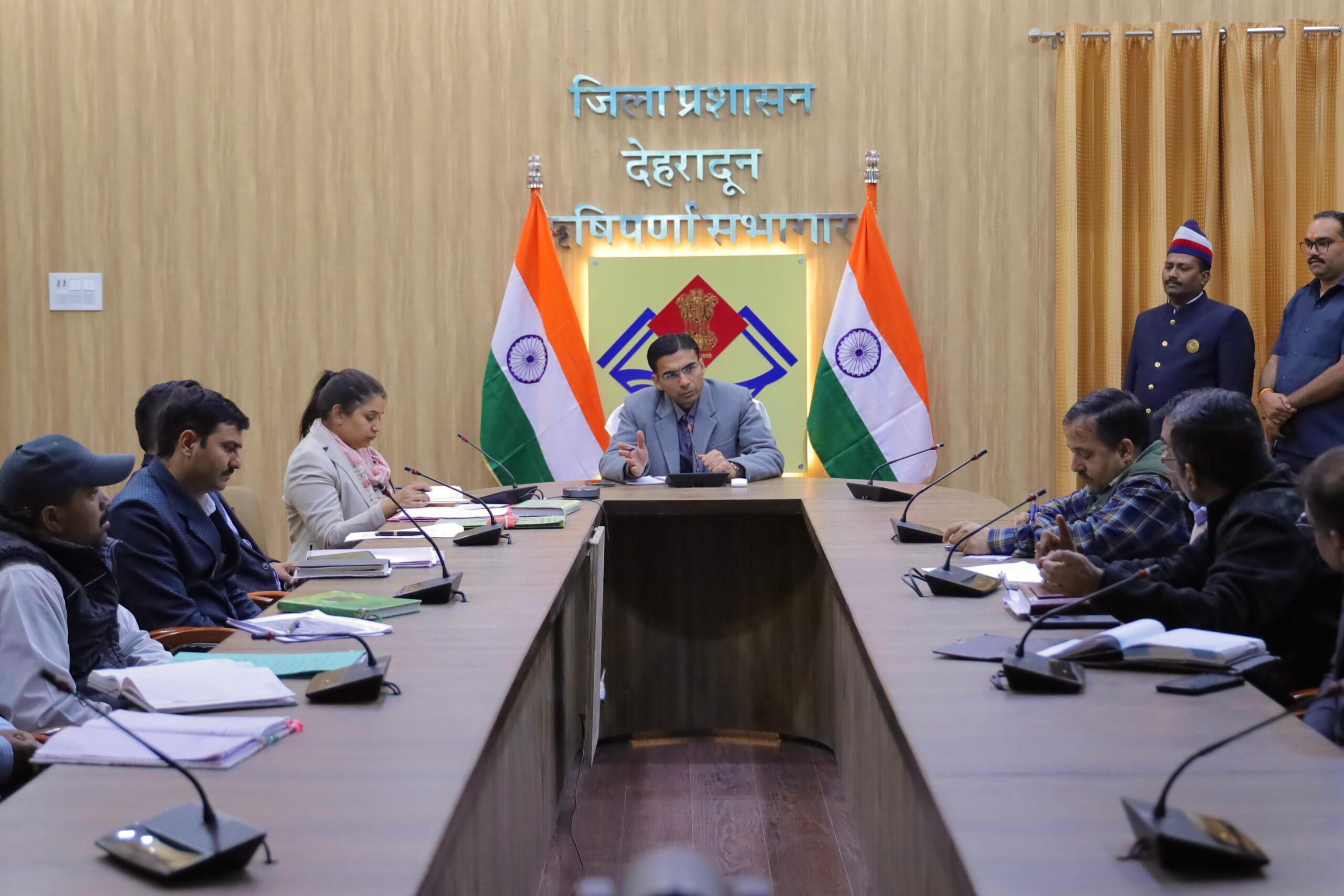 निरंतर किया जा रहा है पर्यवेक्षण, उच्च स्तरीय चैकिंग