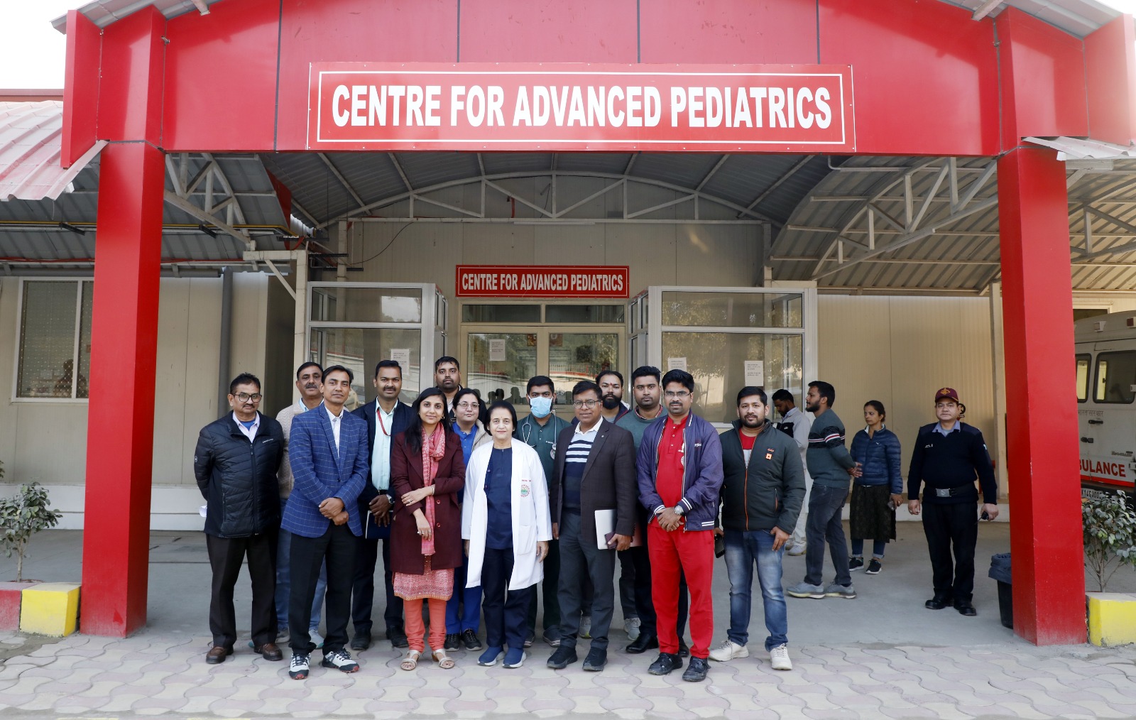 एम्स ऋषिकेश पंहुची एन.एच.एम की मिशन निदेशक स्वाति एस भदौरिया ने बृहस्पतिवार को सेन्टर फाॅर एडवांस्ड पिडियाट्रिक विभाग का किया निरीक्षण