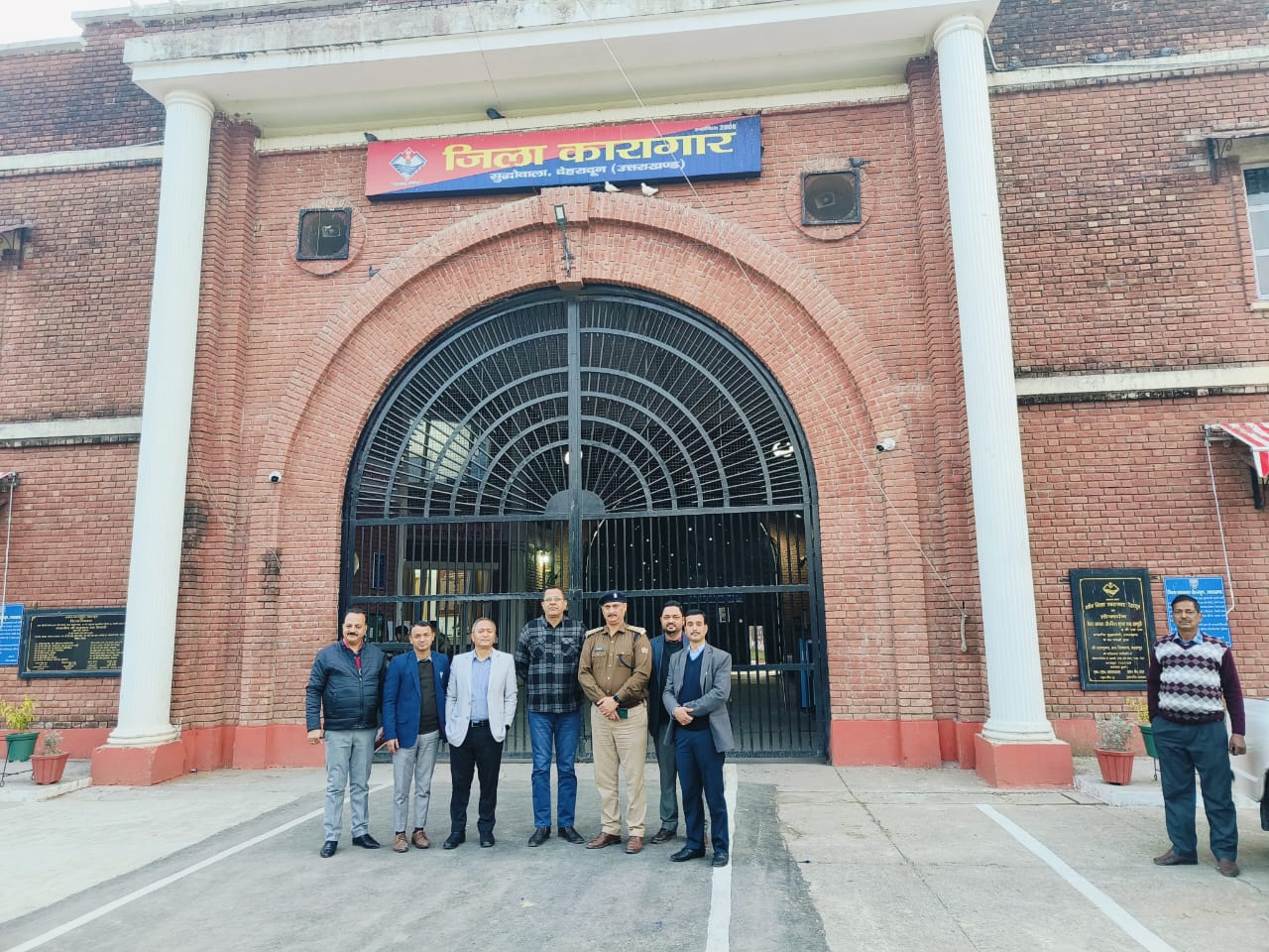 उत्तराखंड रेशम फेडरेशन देहरादून जेल में स्थापित करेगा दो रेशमी वस्त्र उत्पादन की हैंडलूम इकाइयां   