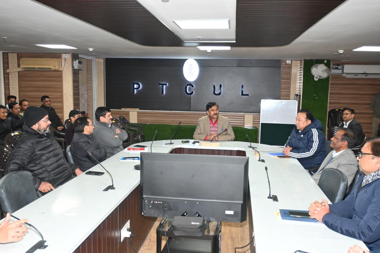 उत्तराखण्ड नगर निकाय चुनाव, 2025 के दृष्टिगत पिटकुल के प्रबन्ध निदेशक पी0सी0 ध्यानी द्वारा परिचालन एवं अनुरक्षण के अधिकारियों के साथ बैठक कर 24X7 निर्बाध विद्युत आपूर्ति सुनिश्चित किये जाने के निर्देश प्रदान किये गये