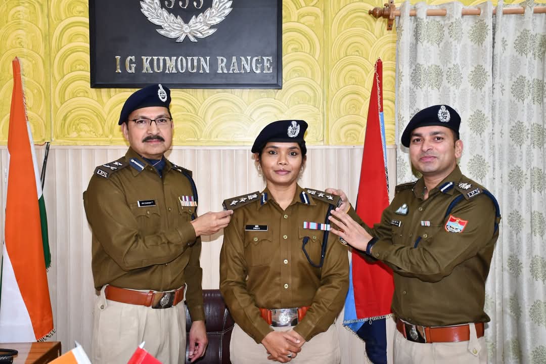 देहरादून : प्रहलाद नारायण मीणा एवं प्रीति प्रियदर्शनी को चयन वेतनमान में पदोन्नति पर बधाई..