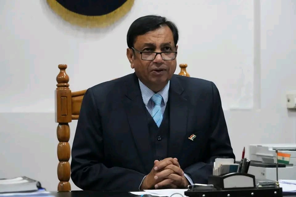 राज्य निर्वाचन आयुक्त ने की नगरीय निकाय चुनाव 2024-25 की तैयारियों की समीक्षा