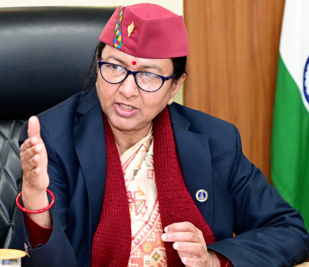 मुख्य सचिव राधा रतूड़ी ने दी ग्रीन बिल्डिंग और स्थानीय वास्तु शैली के पालन के निर्देश